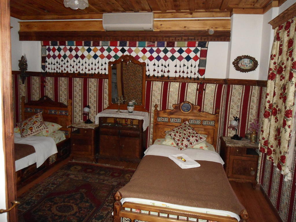 Homeros Pension & Guesthouse سلجوك الغرفة الصورة